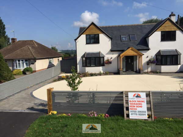 Resin Bound Driveway With Tarmac Aprons And Tegula Paved Pathways In Nuneaton (6)