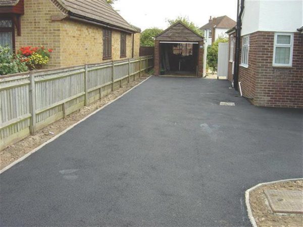 Our workers laying a driveway in Billesley