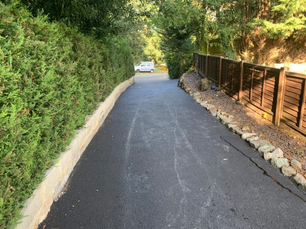 Our workers laying a driveway in Bishop's Itchington