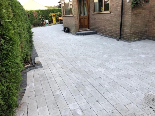 fitting a new driveway in Bedworth, Warwickshire, CV12 8NR