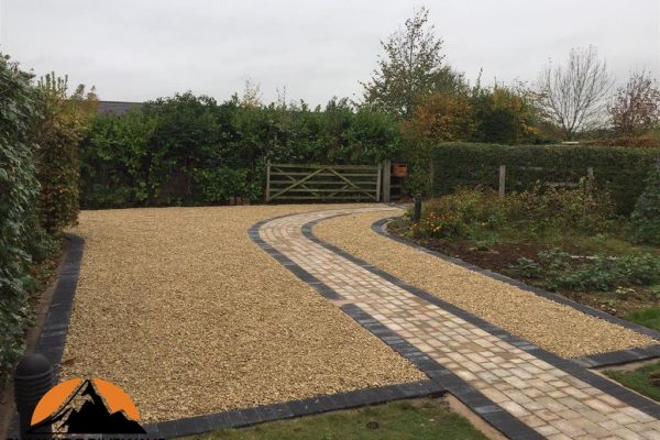 Our workers on a driveway in Alkerton