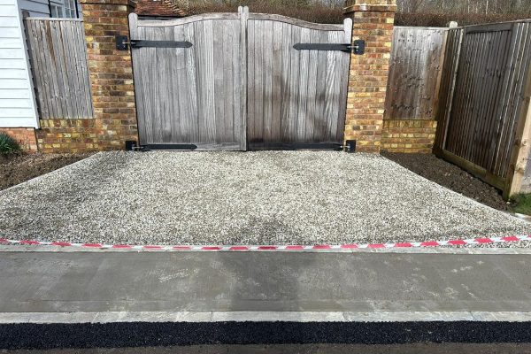 Our workers on a driveway in Billesley