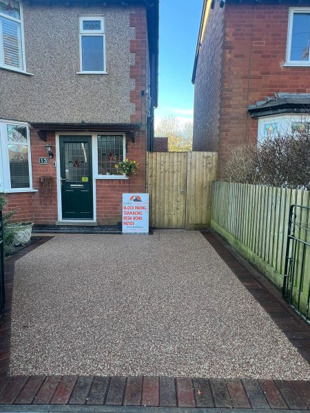 Our workers on a driveway in Alkerton