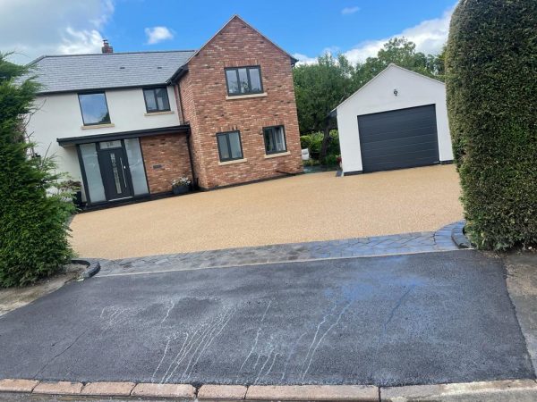 Our workers on a driveway in Cubbington