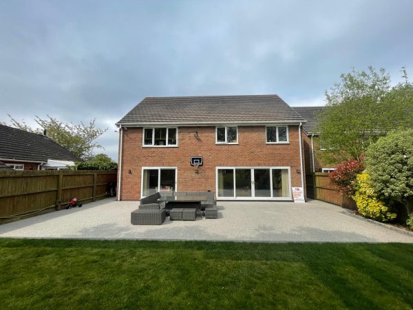 Installation of a resin driveway in Attleborough, Warwickshire, CV11 4JR