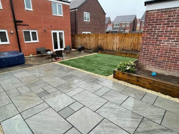 Installation of a sandstone patio in Long Lawford, Warwickshire, CV23 9DB