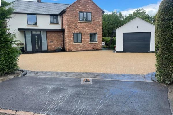 Resin Bound Driveway With Tarmac Apron In Rugby (6)