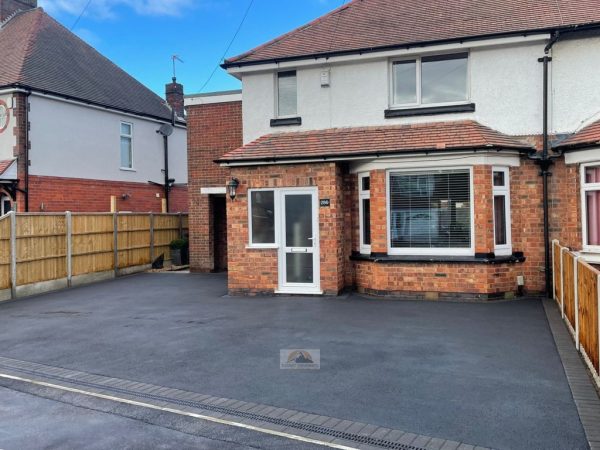 Tarmac Driveway With Charcoal Brick Border In Bedworth (7)