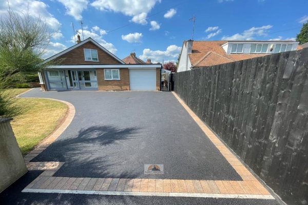 Tarmac Driveway With Marshalls Brick Border In Rugby (2)