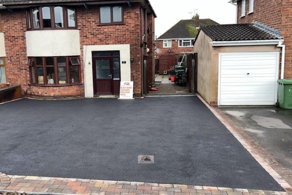 New Driveway Installation In Bulkington With Brindle Tumbled Tegula Paving And Sma Tarmac (4)